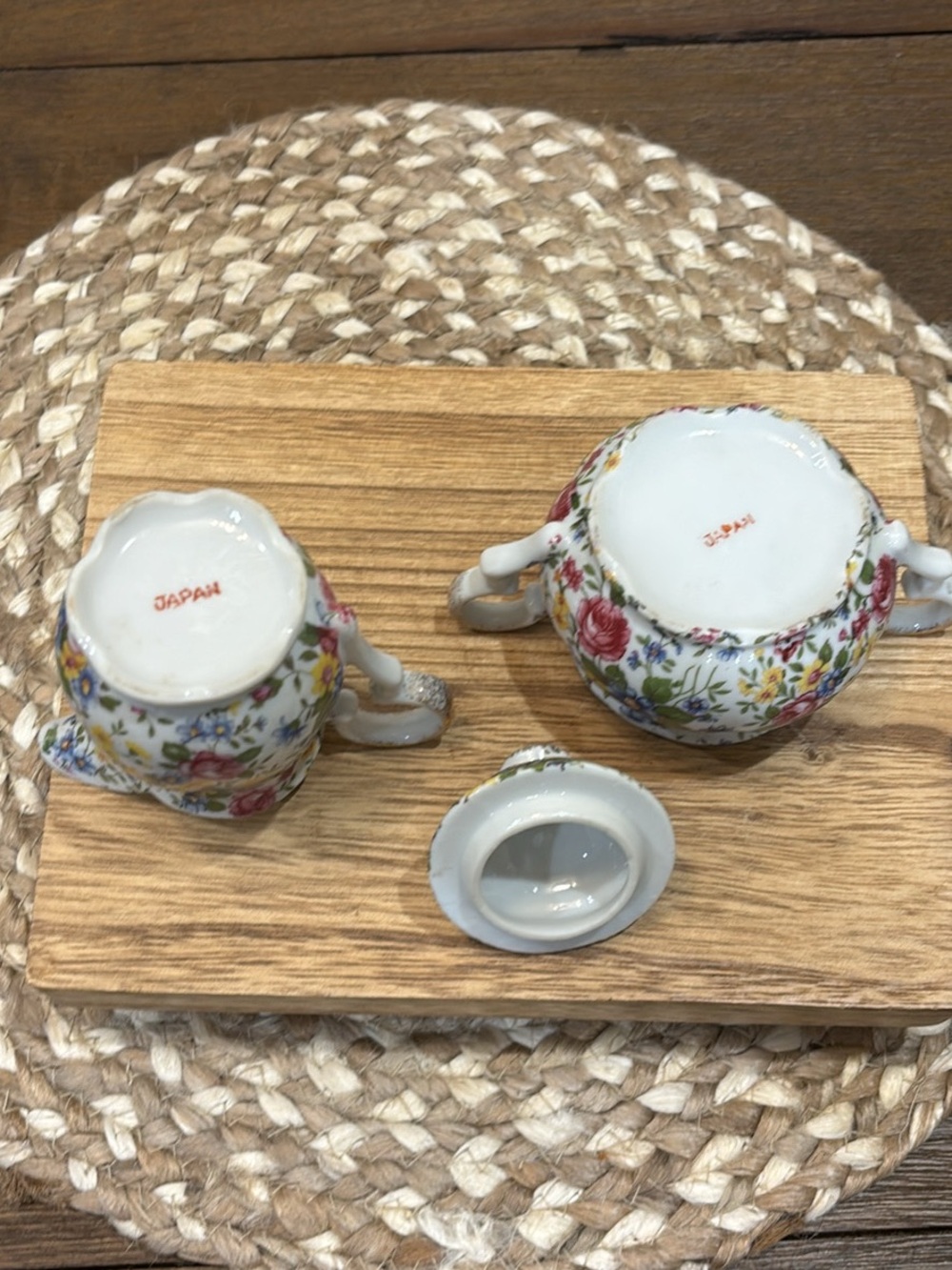 Vintage Chintz Ware Creamer And Sugar Set - Picture 4 of 5
